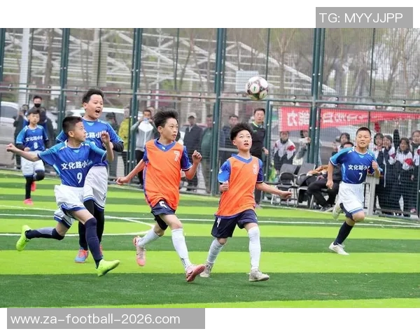 扎兰屯足球崛起之路探索地方足球文化与青少年发展新机遇 扎兰屯足球崛起之路探索地方足球文化与青少年发展新机遇